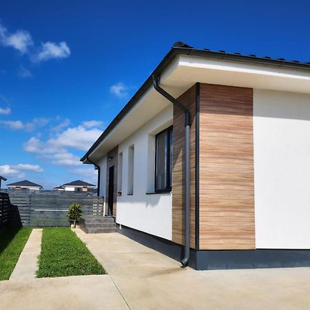 Adm Cozy Home - Entire Private House&Garden Tunarii Εξωτερικό φωτογραφία